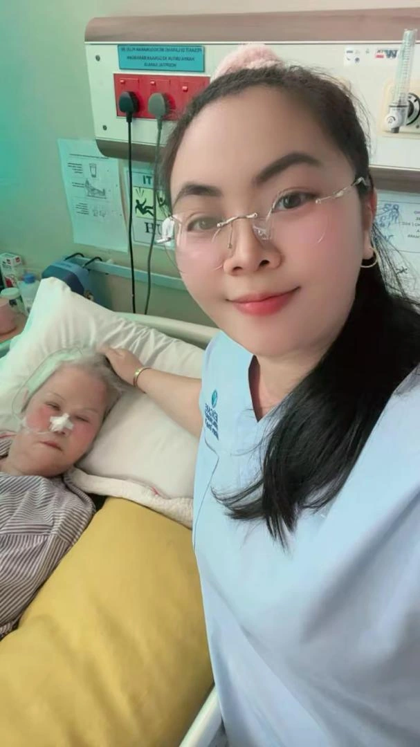 MCS team members and everyday care moments